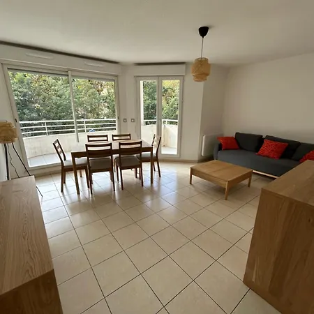# Monaco - 3 - 6 Guests - Renovated And Fully Equipped Appartement Menton