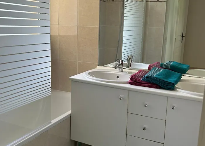 # Monaco - 3 - 6 Guests - Renovated And Fully Equipped